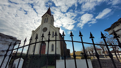 Iglesia Santísima Trinidad - Iglesia: ONG en Santa Trinidad,Buenos Aires,ARGENTINA