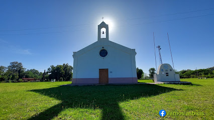 Iglesia San Miguel Arcángel de Colonia Nievas - Lugar de culto: ONG en Colonia Nievas,Buenos Aires,ARGENTINA