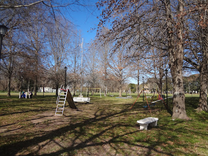 Plaza Principal de Emilio Ayarza - Parque: ONG en Emilio Ayarza,Buenos Aires,ARGENTINA