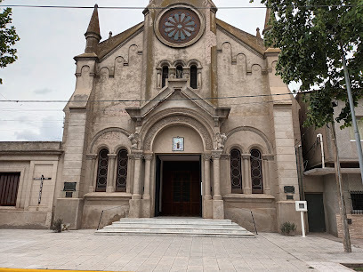 Parroquia Nuestra Señora del Carmen - Institución religiosa: ONG en Lobería,Buenos Aires,ARGENTINA