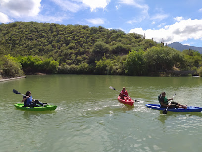 Estanque de Chaquiago - Servicio de alquiler de kayaks y canoas: ONG en Chaquiago,Catamarca,ARGENTINA